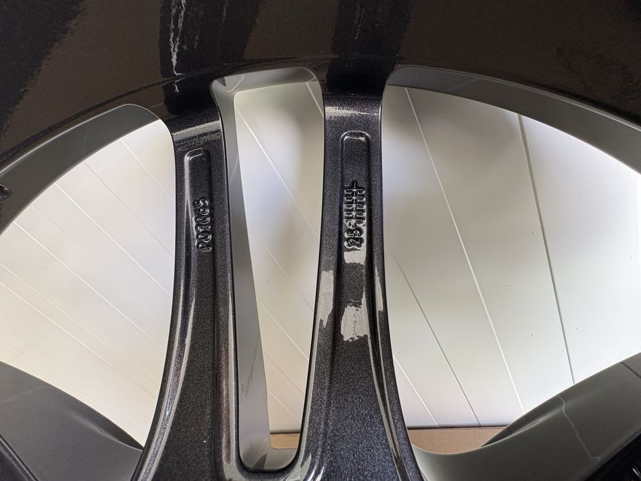 Alufelgi Porsche Cayene 21” OE nowe 2025