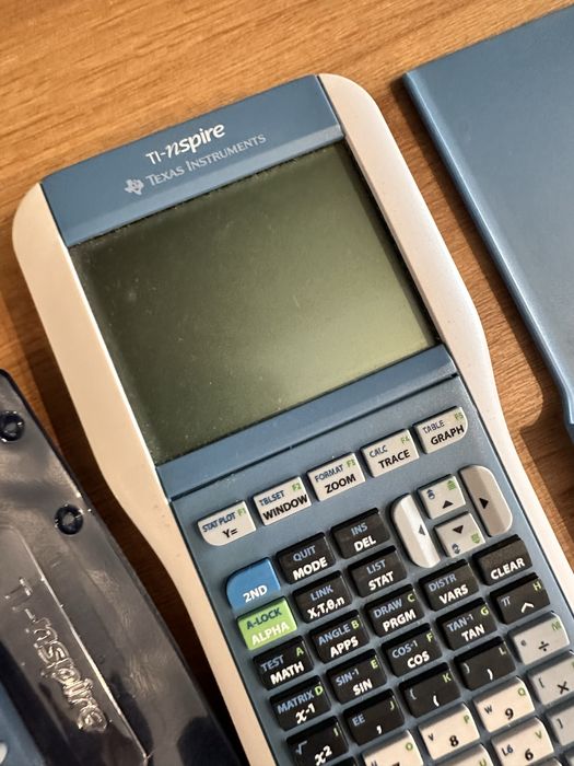 Calculadora gráfica TI-Nspire + teclado TI-84 Plus
