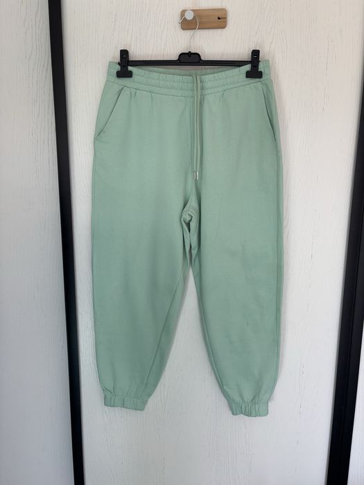 Mietowe spodnie bawelniane dres asosa