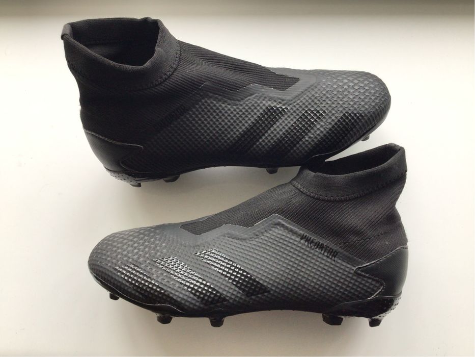 Футбольные бутсы Adidas Predator 38 р.