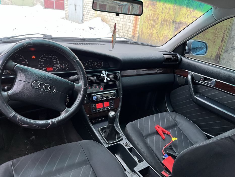 Ауді А 6  1997 р в доброму стані