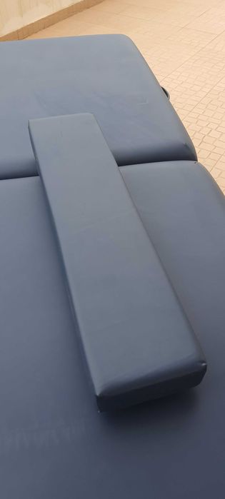 Cama Terapêutica Móvel, Massagens, Tratamentos.