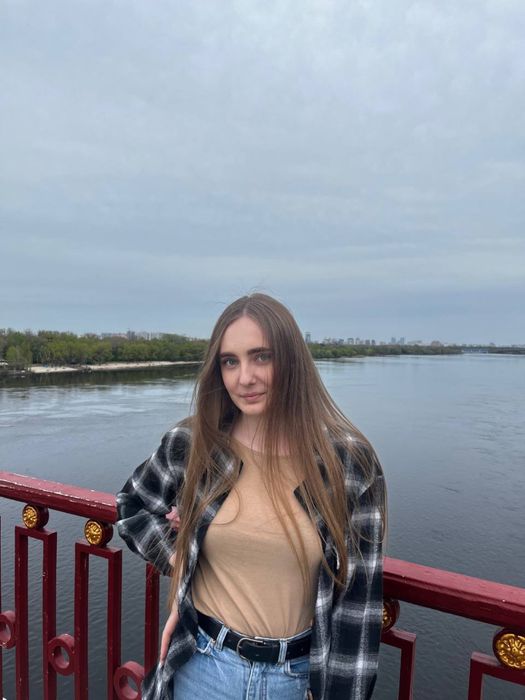 Репетитор Англійської мови онлайн Індивідуальна програма під кожного учня
