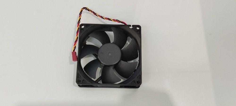 92 mm computer fan64550971099011121