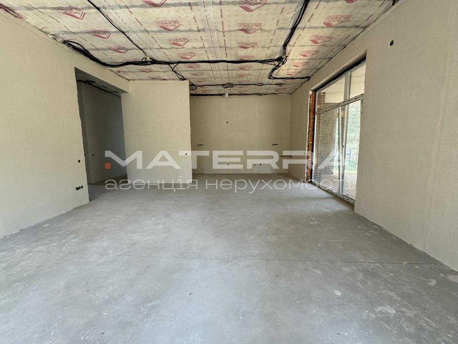 КМ Legit Продаж будинку 147.5 м2 в оточенні хвойного лісу та озер