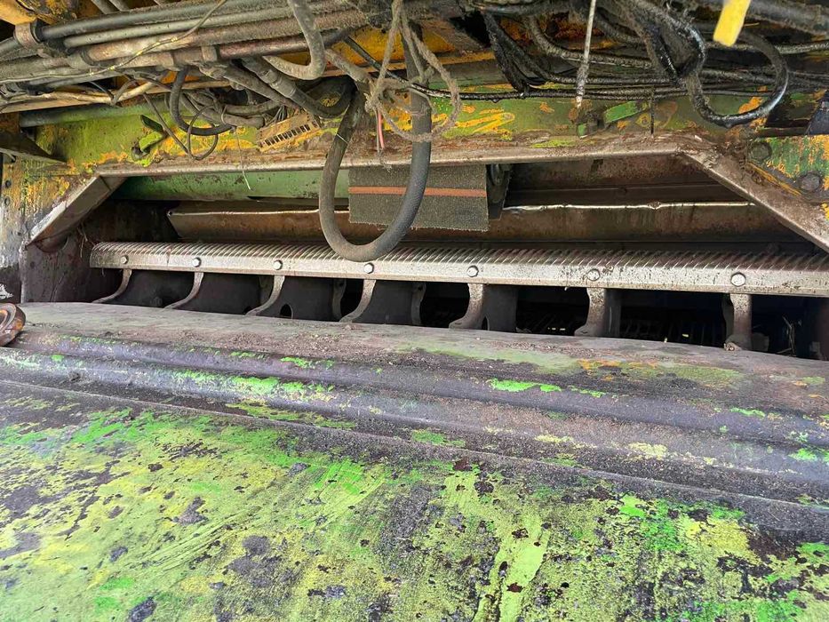 Комбайн Clas Dominator 106