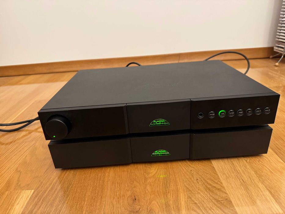 Wzmacniacz z zasilaczem NAIM NAIT XS2 + FLATCAP XS