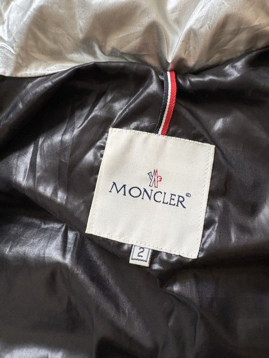Kurtka puchowa przejsciowa Moncler