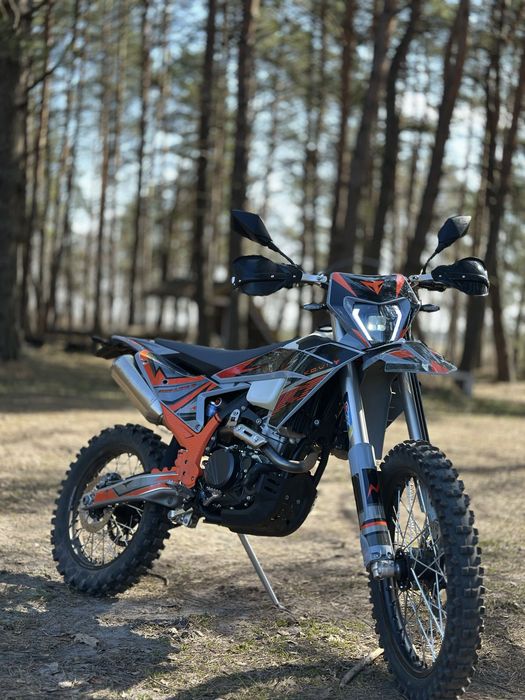 Продам мотоцикл Kovi lait 300 r
