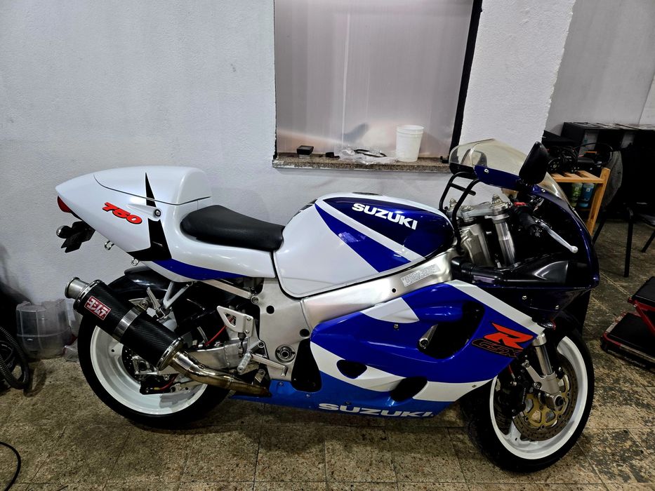 Suzuki Gsxr - 750 Oportunidade