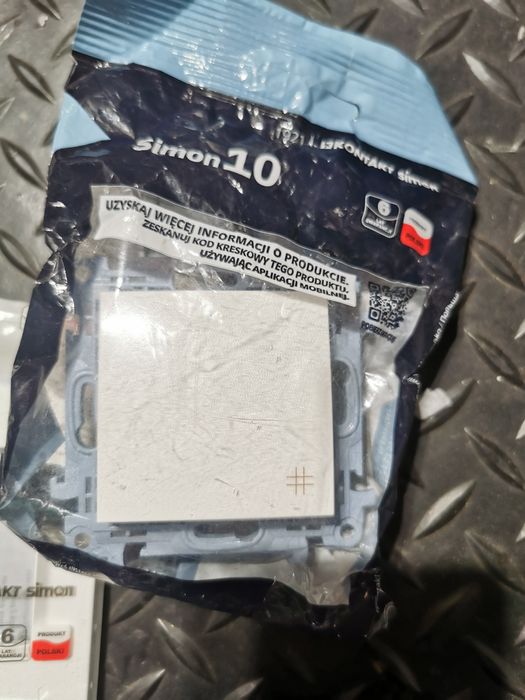 Simon 10 pozostałości