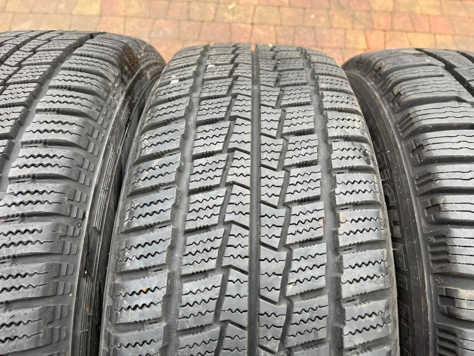 4023. Koła zimowe Vw Transporter T5 T6 Multivan 5x120 215/60/17C 9.5mm