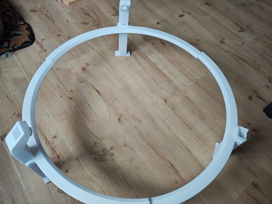 Obręcz do darta do montarzu LED i kamer