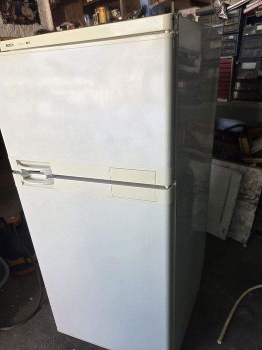 Frigorifico bosch em bom estado de duas portas 260 lts
