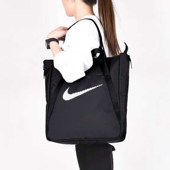 Сумка Nike Gym Tote 28L DR7217-010 оригінал жіноча спортивна для залу Nike чорна