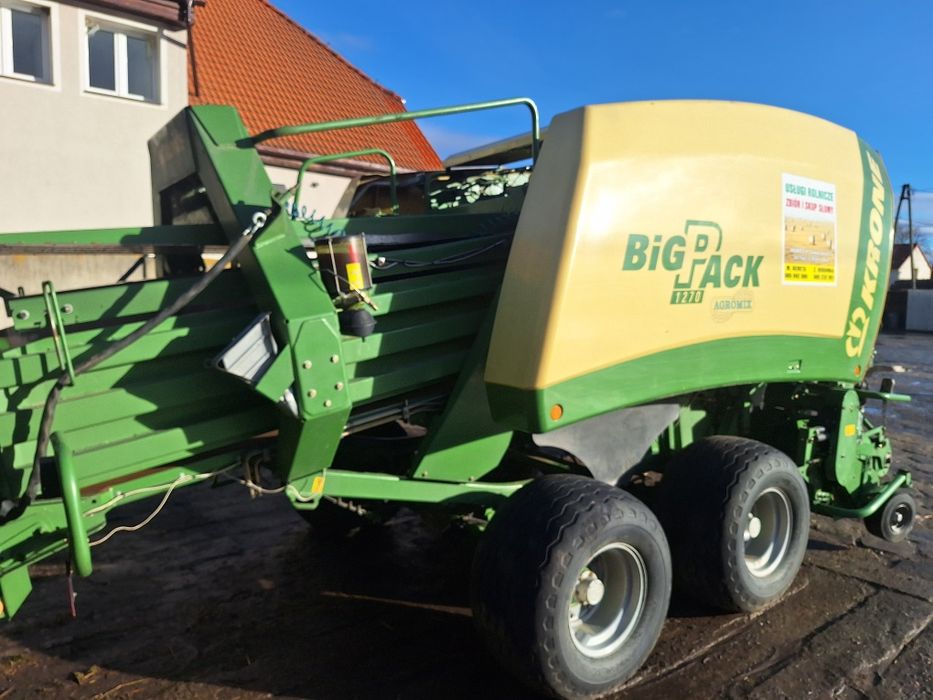Prasa KRONE Big pack 1270 duża kostka.