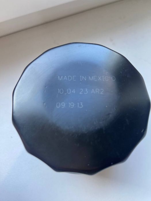 Фільтр масляний Tesla Model 3/Y