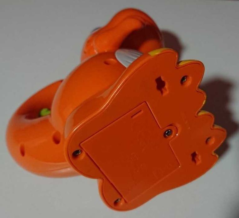 Brinquedo “Dinossauro falante”