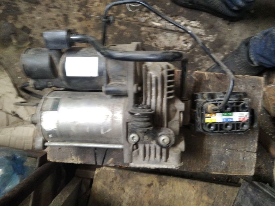 Компресор mercedes стан невідомий