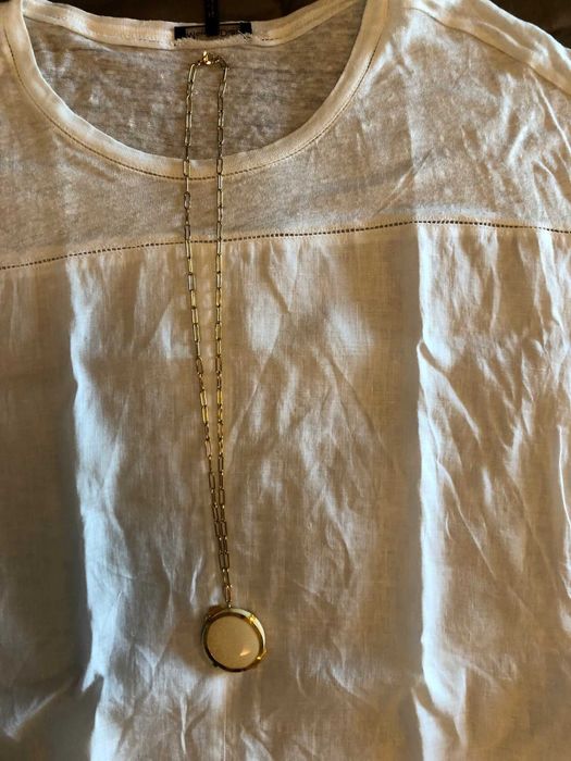 colar muito bonito  e versátil com detalhes originais