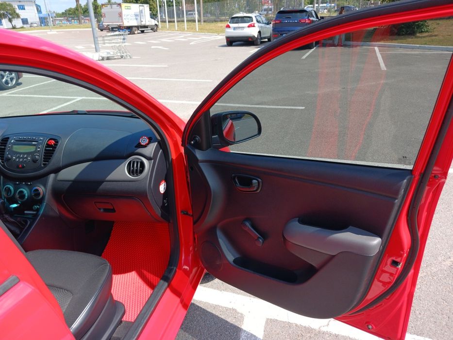 Продам Huyndai i10 (FL) 2011р. 1.1л