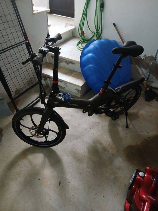 Bicicleta está nova