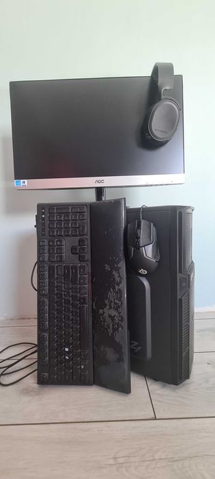 Pełny zestaw komputerowy