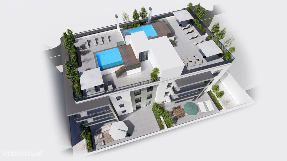 Luxurious Penthouse with Sea View in Nazaré – 298 m²