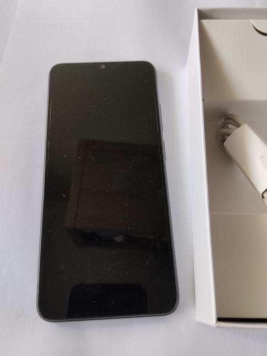 Xiaomi Redmi 12c como novo 3gb ram