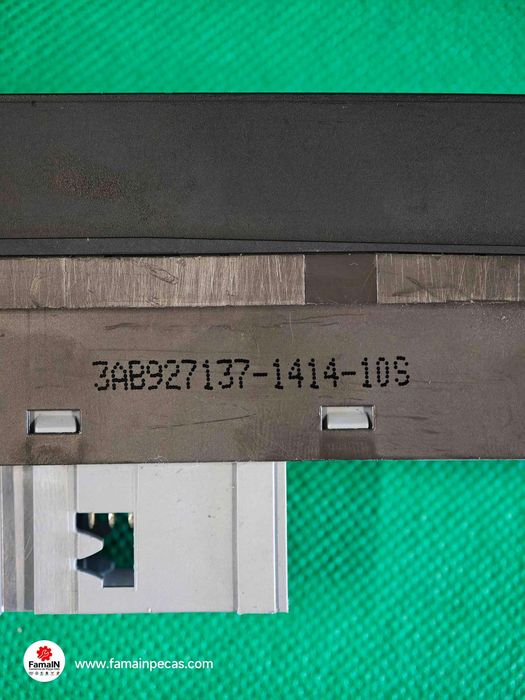 Painel de botões VW PASSAT B7 2.0 TDI (103 kW / 140 cv) [08.2010 - 12.2014]