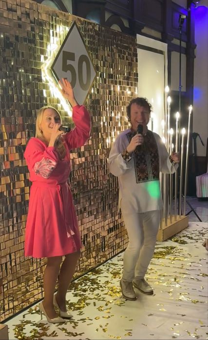 Співачка, Ведуча, Жива музика, Діджей DJ