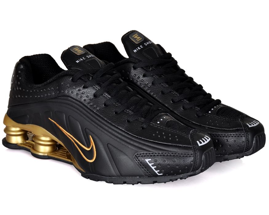 Nike shox r4 pretas e douradas