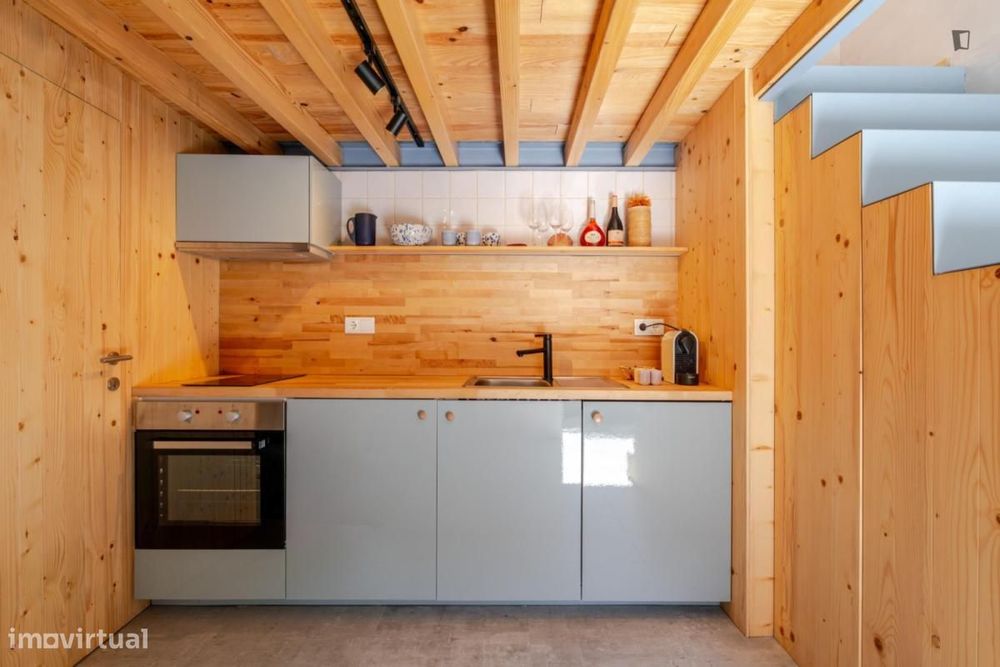 Casa com 1 quartos - localizado em Lordelo do Ouro Porto
