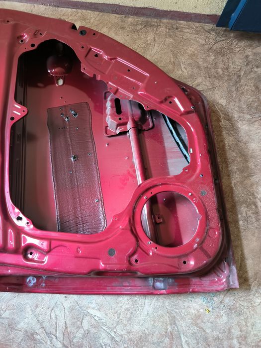 Hyundai i30 Двері під відновлення.Ремонт.