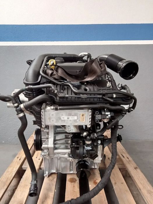 Motor Seat Leon 1.0Tsi de 2022 DLA em Stock