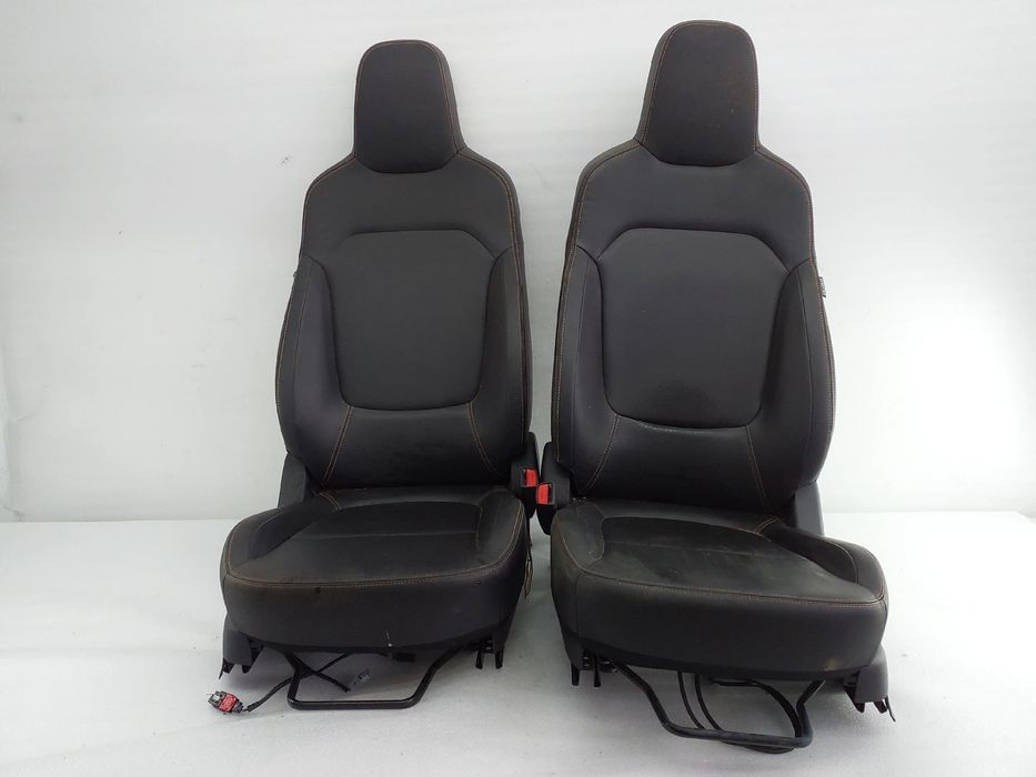 Conjunto de bancos DACIA Spring