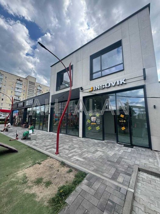 Здам торгівельне приміщенням по вулиці Шевченка, Центр. Фасад