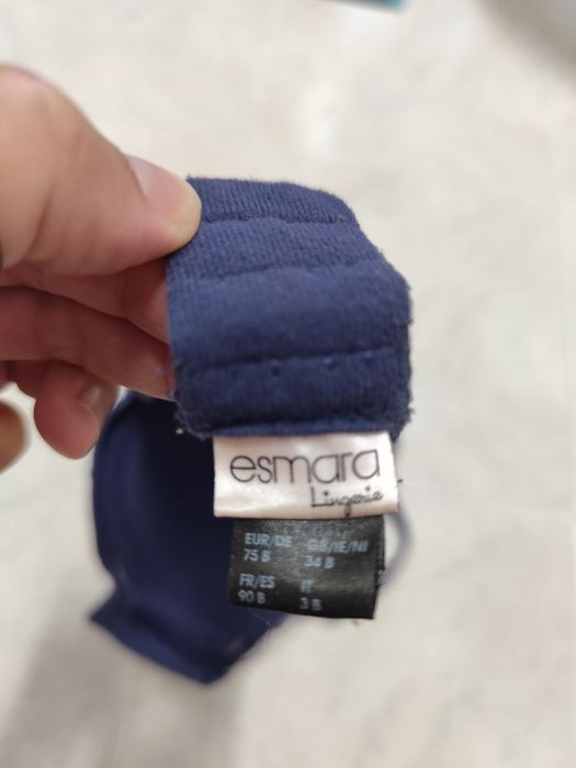 Três soutiens copa 75B