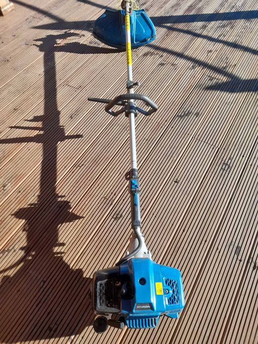 Ferramenta agrícola -Motorroçadora 3 em 1