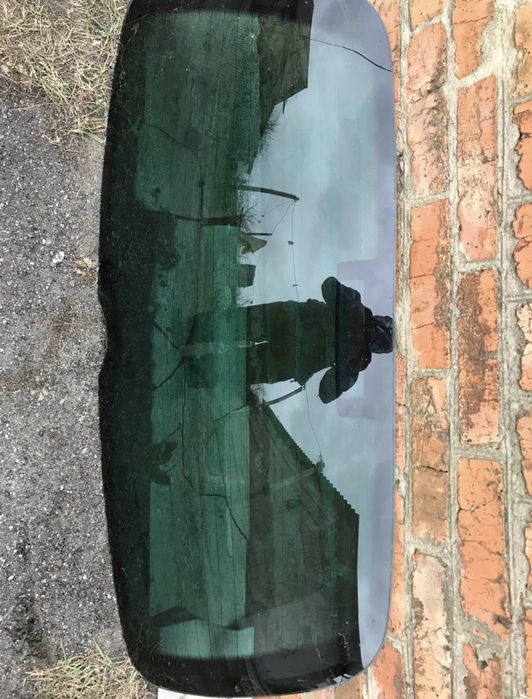 Скло задньої ляди Ford Galaxy 1999