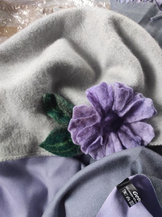 Komplet nowy szal+ beret