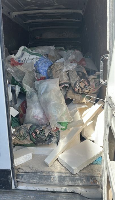 Recolha de entulho/lixo/recheio e transporte de material
