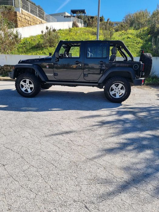 Jeep Wrangler Unlimited — fotografia 12