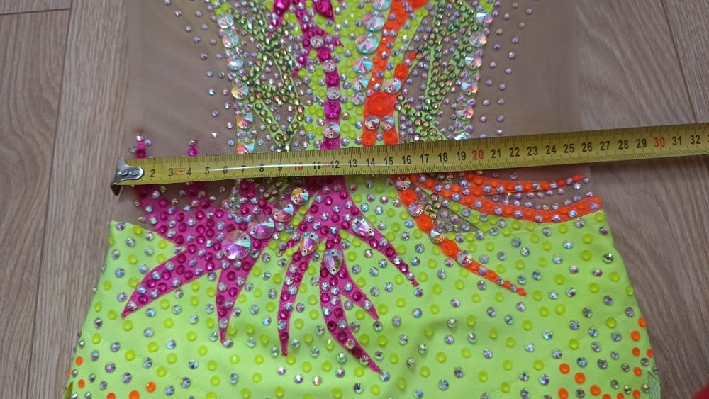 Nowy strój startowy na wzrost 134-140 cm