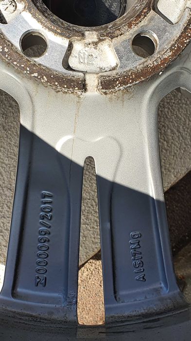 Oryginalne felgi VW Touareg 19"