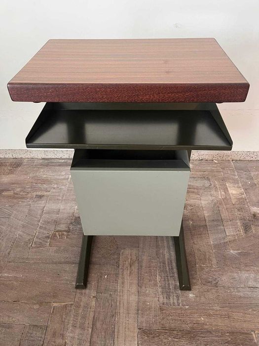 Móvel Linha Cortez - Daciano da Costa - Metalúrgica da Longra