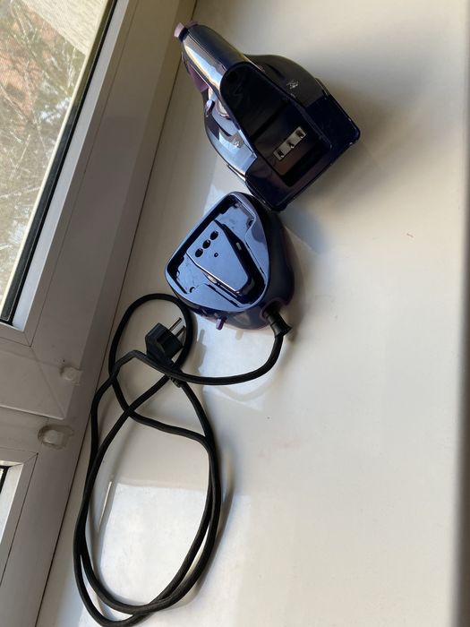 Праска Polaris PIR 2457K Cord(LESS)