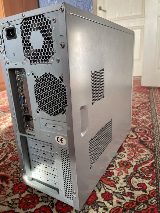 Продам рабочий системник