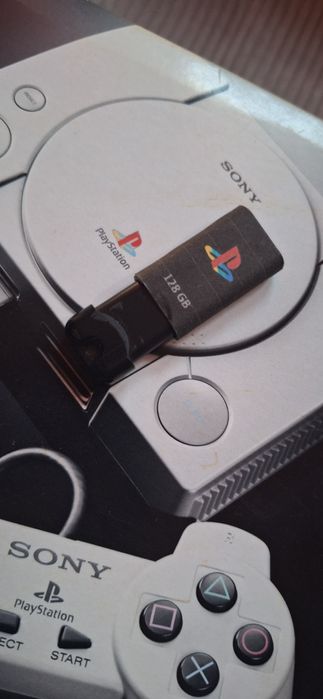 Zestaw do PlayStation Classic Mini kabel OTG hosta Pendrive 128Gb verb