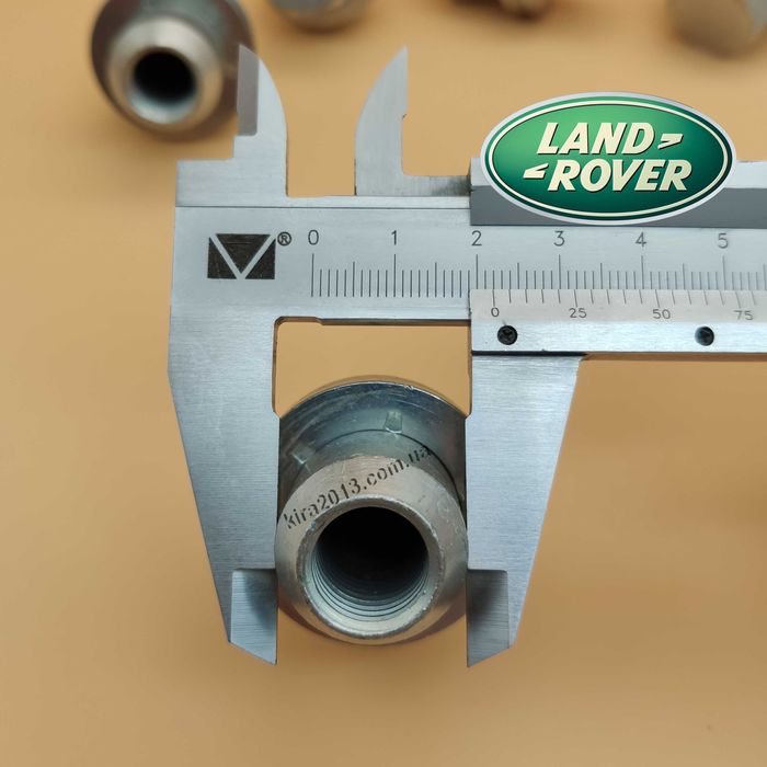 Колесные гайки Ренж Ровер М14х1,5 ключ 22мм цельные Range Rover Sport